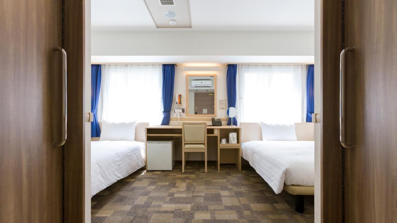 Toyoko Inn Iwakuni Eki Nishi Guchi Dış mekan fotoğraf